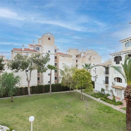 Beautiful Apartment With 2 Bedrooms Close To Beach تورّيفيِخا المظهر الخارجي الصورة