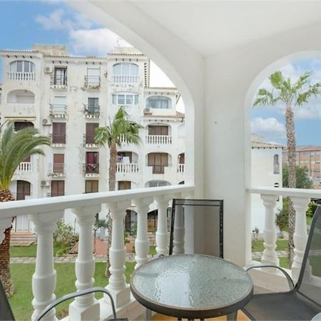 Beautiful Apartment With 2 Bedrooms Close To Beach تورّيفيِخا المظهر الخارجي الصورة