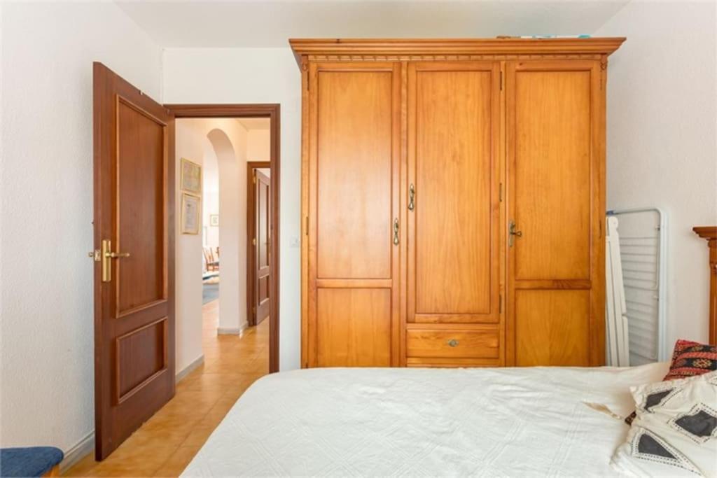 Beautiful Apartment With 2 Bedrooms Close To Beach تورّيفيِخا المظهر الخارجي الصورة