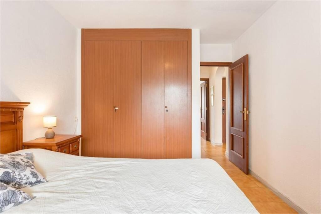 Beautiful Apartment With 2 Bedrooms Close To Beach تورّيفيِخا المظهر الخارجي الصورة
